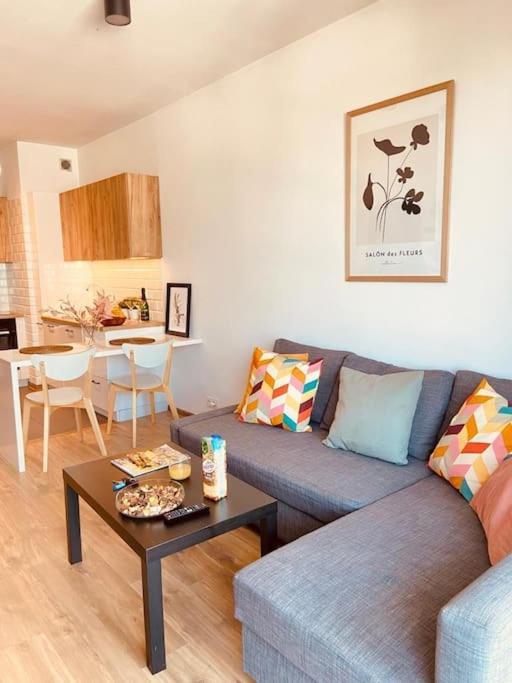 Spacious,Stylish And Comfortable 2 Room Apartment With Million Dollar View ワルシャワ エクステリア 写真